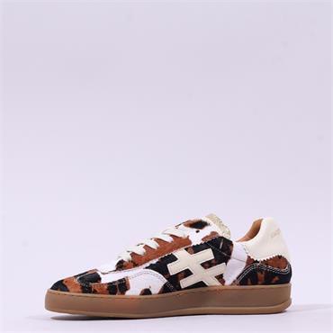Another Trend Iconic II Gumsole Trainer - Cow Print